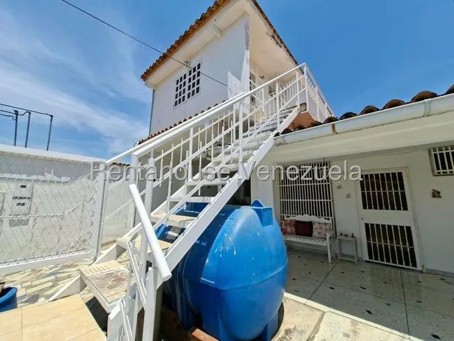 27-3911 Apartamento en Alquiler Cagua Urbanizacion Corinsa