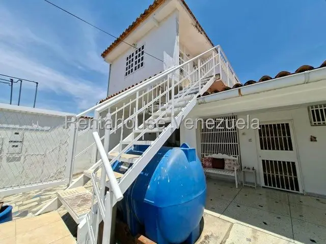 27-3911 Apartamento en Alquiler Cagua Urbanizacion Corinsa