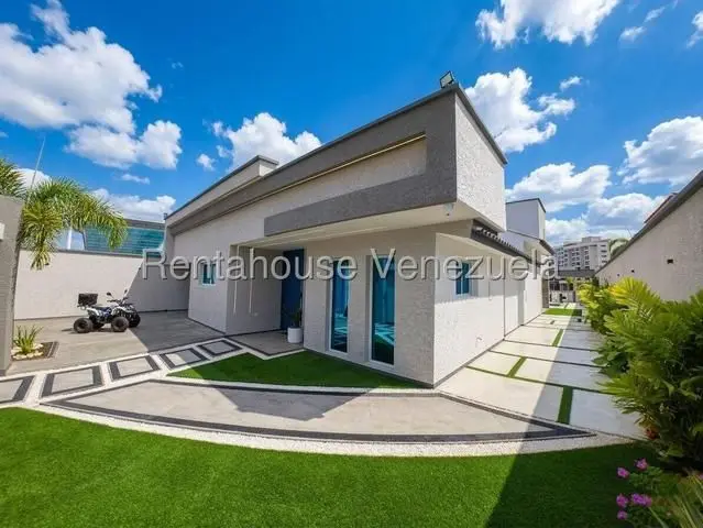 Casa en Venta en Higuerote Urb. Puerto Encantado