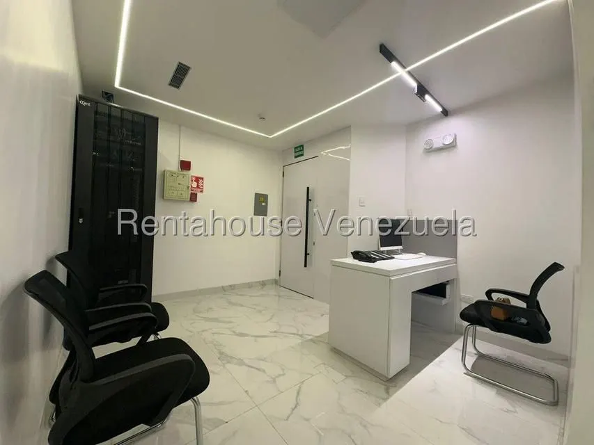 Oficina en Alquiler en Chua CCCT