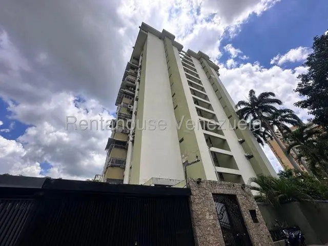 27-5770 Apartamento en venta en Urbanizacion Calicanto