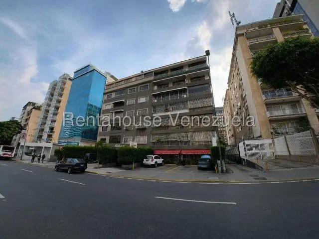 Apartamento en Alquiler en Altamira