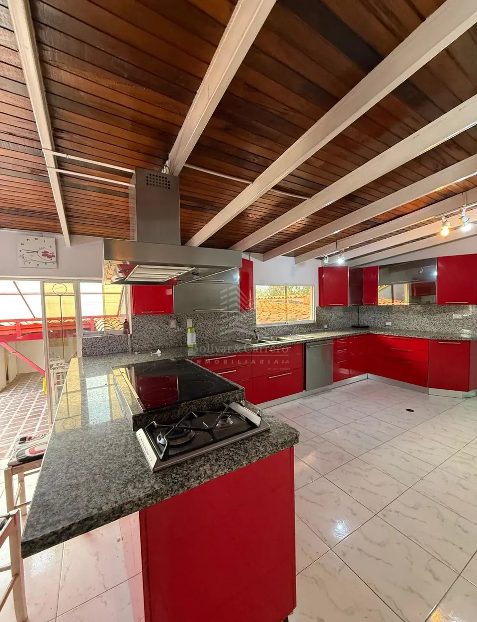 Hermosa Casa en Venta en La Ciudad de Mérida con vista a las montañas, en laUrbanización Santa Ana