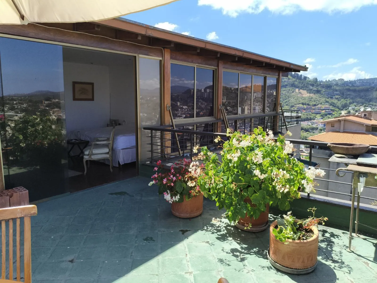 Apartamento tipo PH en venta, duplex, en La Tahona, Baruta, Caracas