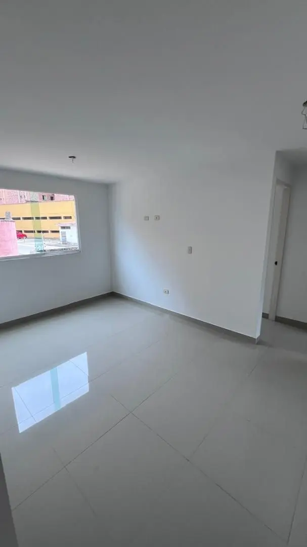 En Venta Cómo Apartamento a Estrenar y diseñar a gusto en Residencias El Rosario, Mérida