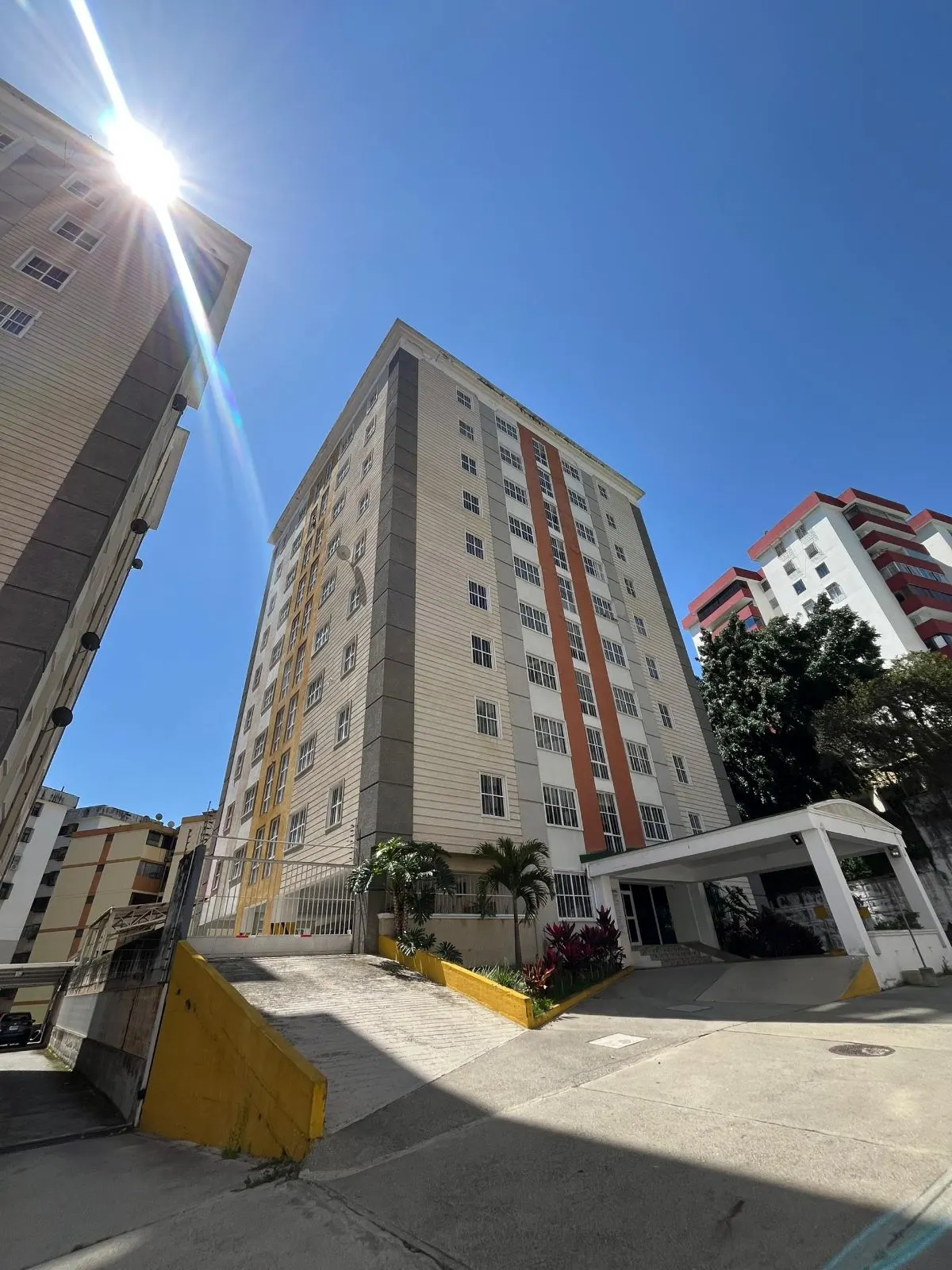 Descubre tu Nuevo Hogar en Pleno Corazón de Mérida, Av Las Américas, Residencias Las Marías II