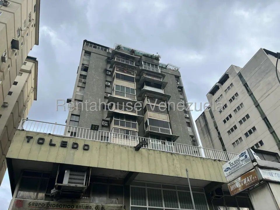 Apartamento en Venta en el Marques.