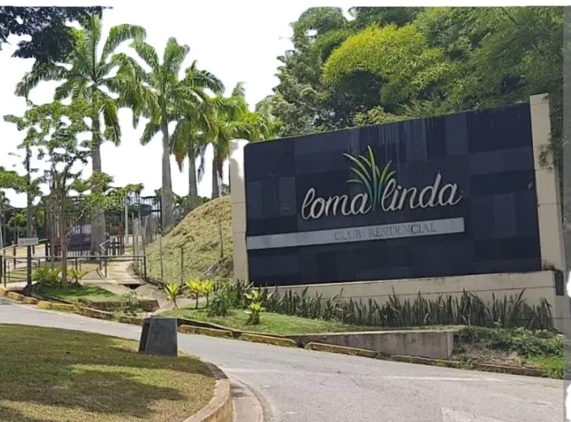 🏡✨ALICIA VELASCO REALSTATE OFRECE EN VENTA – Apartamento de Ensueño en Loma Linda, El Hatillo ✨🏡