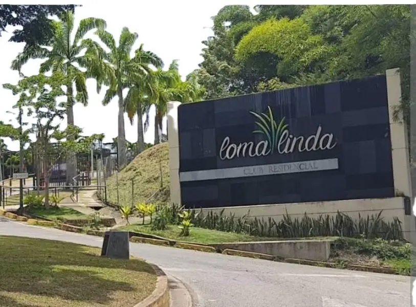 🏡✨ALICIA VELASCO REALSTATE OFRECE EN VENTA – Apartamento de Ensueño en Loma Linda, El Hatillo ✨🏡
