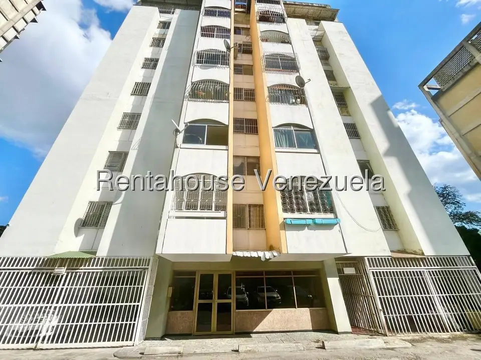 Apartamento en Alquiler en Valle Abajo.