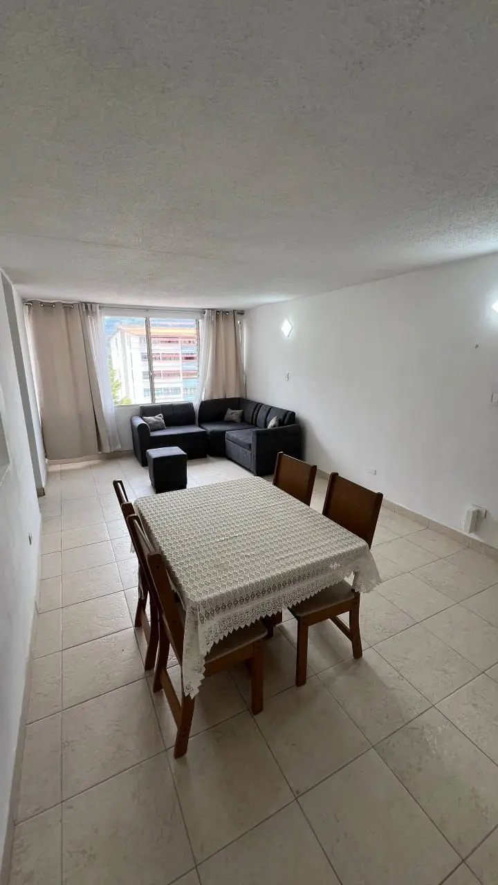 En Venta Práctico y Cómodo Apartamento en Av Las Américas, Mérida