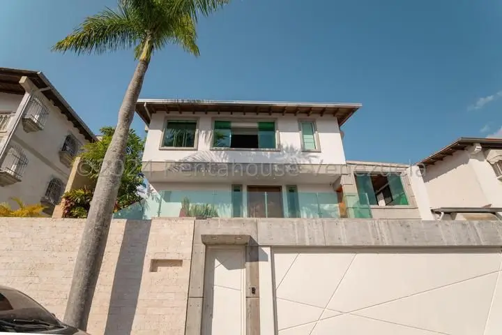 Casa en Venta los Naranjos del Cafetal