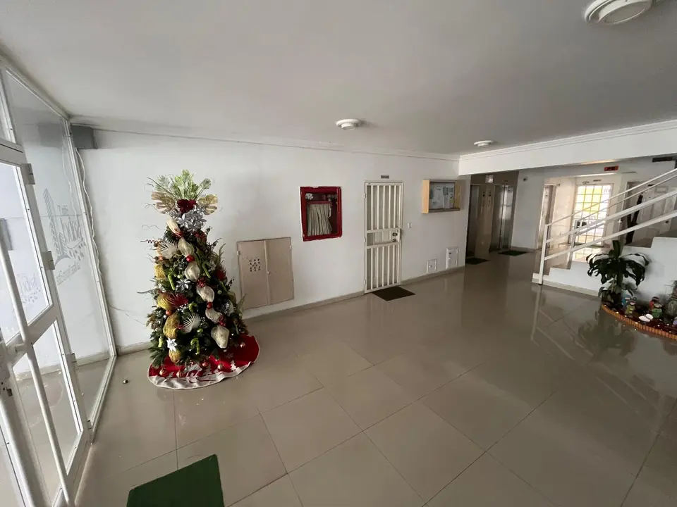 Apartamento en Venta Av Las Américas,Residencia Las Marías II
