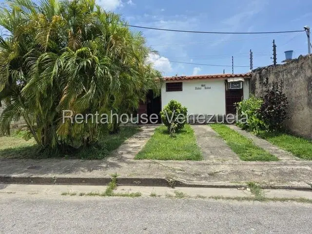 27-4095 Casa en Venta Cagua Urbanizacion Corinsa